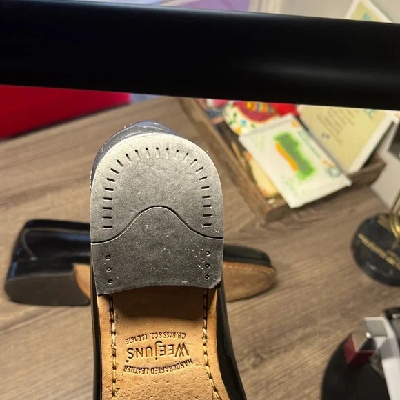 G.H. Bass & Co. Black and White Loafers - Picture 9 of 9